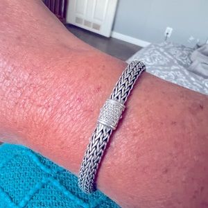 John Hardy bracelet with diamonds 7in Sterling Silver